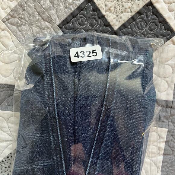 AFRM Jeans Keenan High Rise Wide‎ Leg distressed size 26 long - Picture 11 of 11